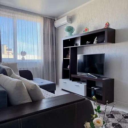 Апартаменти 7 Apartmens жк 7-небо аквапарк промринок 7