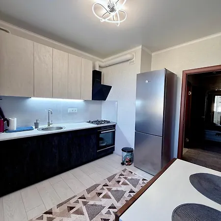 Апартаменти 7 Apartmens жк 7-небо аквапарк промринок 7 *